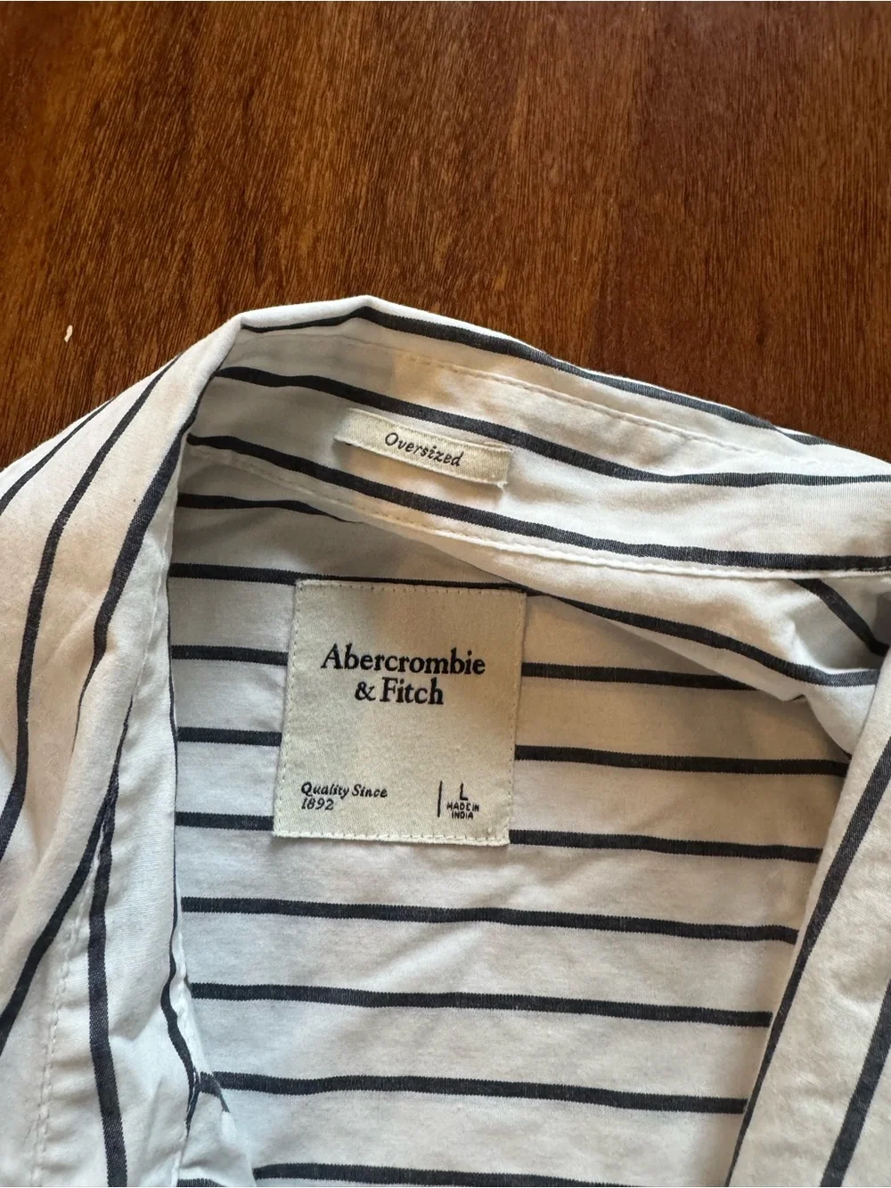 Abercrombie & Fitch Oversized Striped Poplin Button-Up Shirt - Picture 5 of 5
